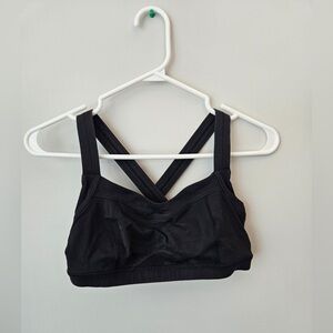 Lululemon Sports Bra. 
Black. 
Size 6
In good condition 
Measurements in pictur